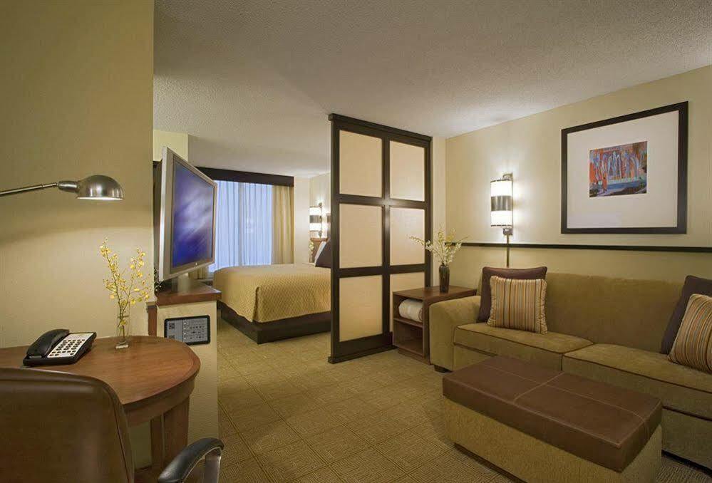 Hotel Hyatt Place Chicago 3*